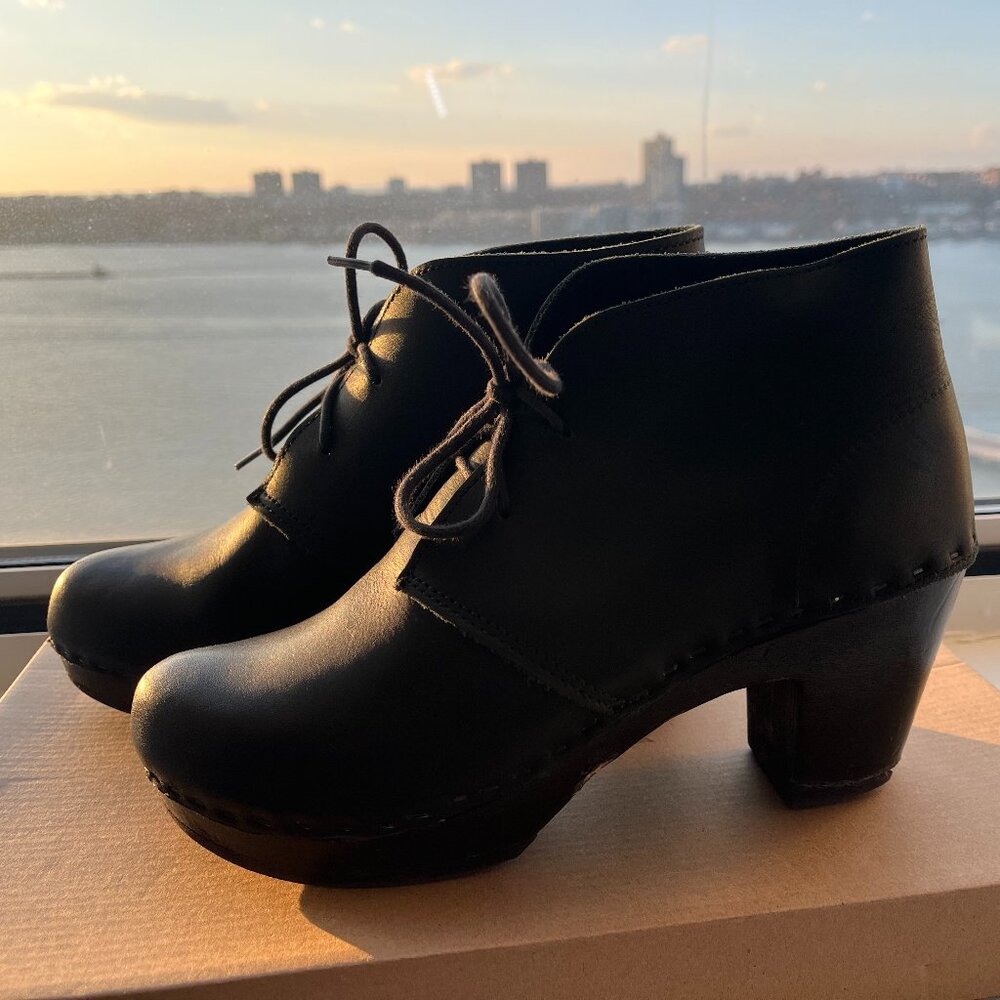 NO. 6 STORE - GARCIA CLOG ANKLE BOOT - HIGH HEEL - BLACK ON BLACK - SIZE: 39 EUC